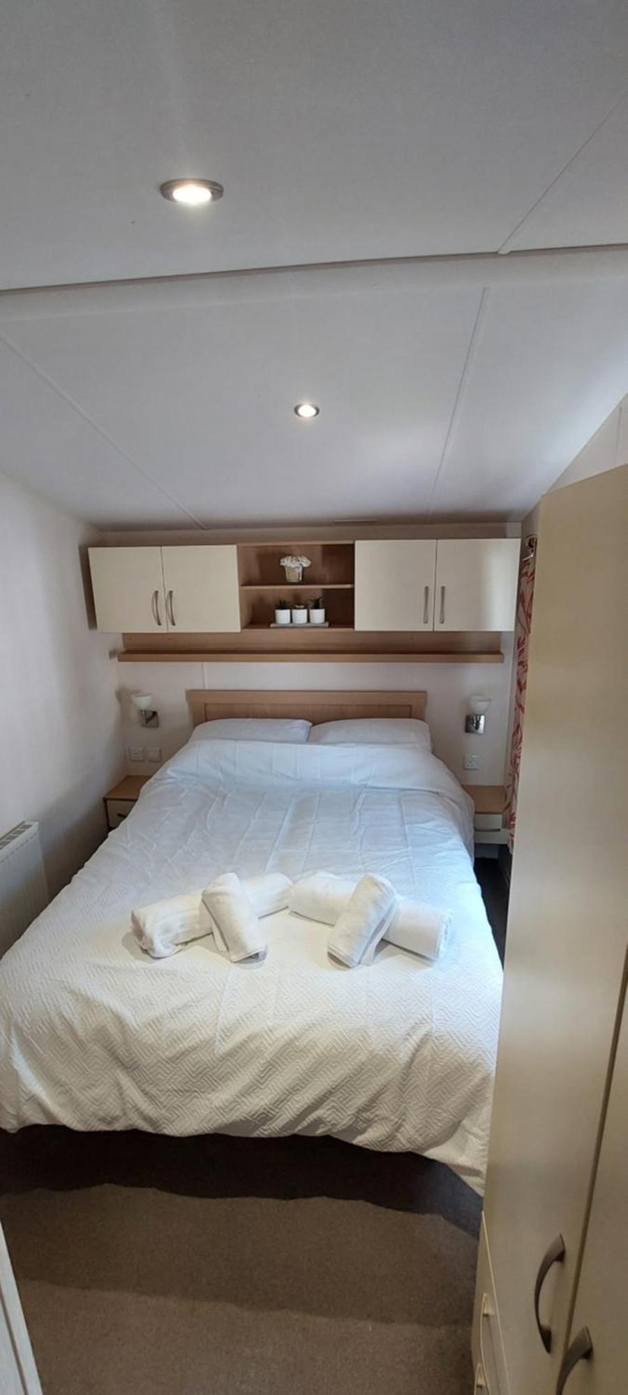 Holiday Home - เซนต์ออสเทลล์ ภายนอก รูปภาพ